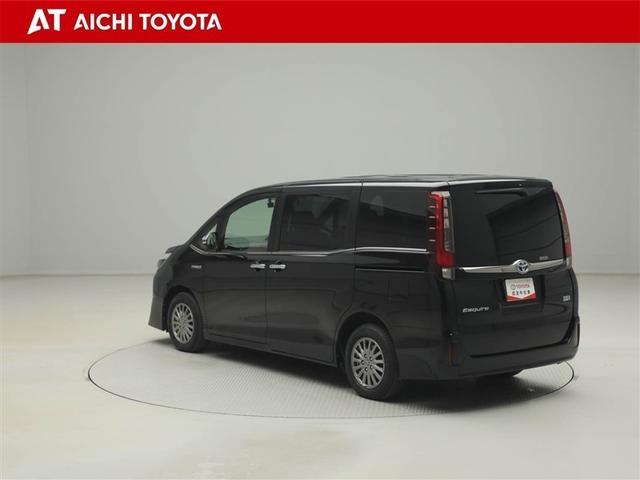 エスクァイア ハイブリッドGi ブラックテーラード オートクルーズコントロール 地デジTV スマートキー ナビ&TV LEDヘッド キーレス ETC ドラレコ メモリーナビ パワーウィンドウ パワーステアリング 横滑り防止機能 Wエアコン 3列シート(4枚目)