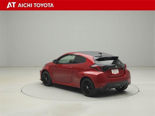 ＧＲヤリス ＲＳ　寒冷地仕様車　スマートキ　助手席エアバッグ　ＥＴＣ付　サイドエアバッグ　ＬＥＤヘッドライ　横滑り防止機能　ミュージックプレイヤー接続可　ドライブレコーダー　キーレス　アルミホイール　ＡＢＳ　エアバッグ（4枚目）