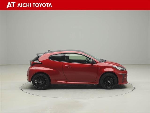 ＧＲヤリス ＲＳ　寒冷地仕様車　スマートキ　助手席エアバッグ　ＥＴＣ付　サイドエアバッグ　ＬＥＤヘッドライ　横滑り防止機能　ミュージックプレイヤー接続可　ドライブレコーダー　キーレス　アルミホイール　ＡＢＳ　エアバッグ（7枚目）