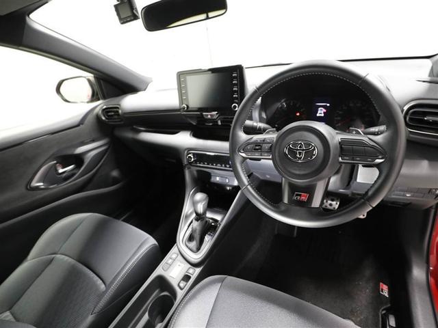 ＧＲヤリス ＲＳ　寒冷地仕様車　スマートキ　助手席エアバッグ　ＥＴＣ付　サイドエアバッグ　ＬＥＤヘッドライ　横滑り防止機能　ミュージックプレイヤー接続可　ドライブレコーダー　キーレス　アルミホイール　ＡＢＳ　エアバッグ（18枚目）