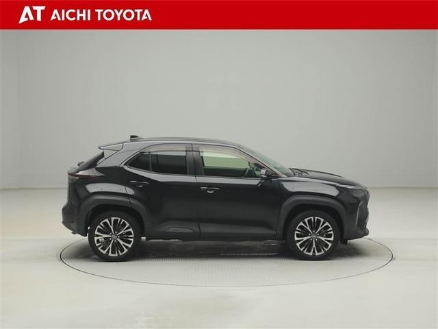 ヤリスクロス ハイブリッドＺ　インテリジェントキー　アルミホイル　ＬＥＤライト　１オ－ナ－　リアカメラ　ナビ　クルーズコントロール　横滑り防止システム　メモリーナビゲーション　電動シ－ト　パワステ　オートエアコン　キーフリー（7枚目）