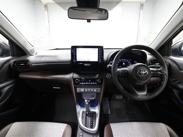 ヤリスクロス ハイブリッドＺ　インテリジェントキー　アルミホイル　ＬＥＤライト　１オ－ナ－　リアカメラ　ナビ　クルーズコントロール　横滑り防止システム　メモリーナビゲーション　電動シ－ト　パワステ　オートエアコン　キーフリー（18枚目）