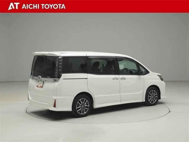 ヴォクシー ＺＳ　煌ＩＩ　アイドリングＳＴＯＰ　両側電動パワースライドドア　地デジフルセグＴＶ　ＥＴＣ付き　Ｒカメラ　ワンオーナー車　ウォークスルー　リアエアコン　ＡＵＸ　パワーウインドウ　ＬＥＤライト　ＥＳＣ　パワステ　ＡＣ（6枚目）