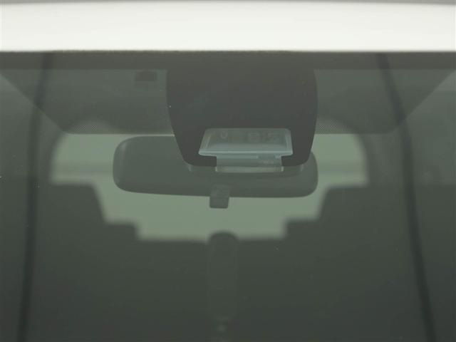 ヴォクシー ＺＳ　煌ＩＩ　アイドリングＳＴＯＰ　両側電動パワースライドドア　地デジフルセグＴＶ　ＥＴＣ付き　Ｒカメラ　ワンオーナー車　ウォークスルー　リアエアコン　ＡＵＸ　パワーウインドウ　ＬＥＤライト　ＥＳＣ　パワステ　ＡＣ（29枚目）