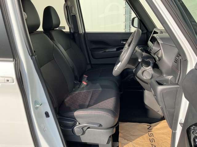 ルークス ハイウェイスター Gターボプロパイロットエディション (雹害車)こちらの車両はひょう害車となります。新車保証はありません。軽微な凹みがありますが走行に問題はございません。店頭にて現車を確認いただきましてからのみの販売となります。プロパイロット全周囲カメラ(14枚目)