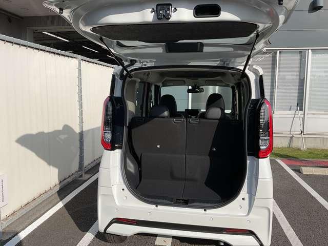 ルークス ハイウェイスター Gターボプロパイロットエディション (雹害車)こちらの車両はひょう害車となります。新車保証はありません。軽微な凹みがありますが走行に問題はございません。店頭にて現車を確認いただきましてからのみの販売となります。プロパイロット全周囲カメラ(16枚目)