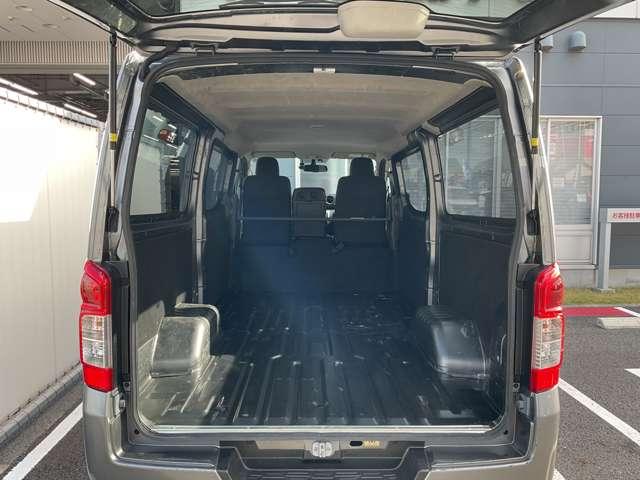 ＮＶ３５０キャラバンバン ロングＤＸターボ　★ＥＸパック★全周囲カメラ★３人乗り★社外ナビフルセグＴＶ★社外ＬＥＤライト★被害軽減ブレーキ★インテリジェントキー★ＶＤＣ★ＥＴＣ★助手席側スライドドア＆バックドアオートクロジャー＆フォグランプ（12枚目）