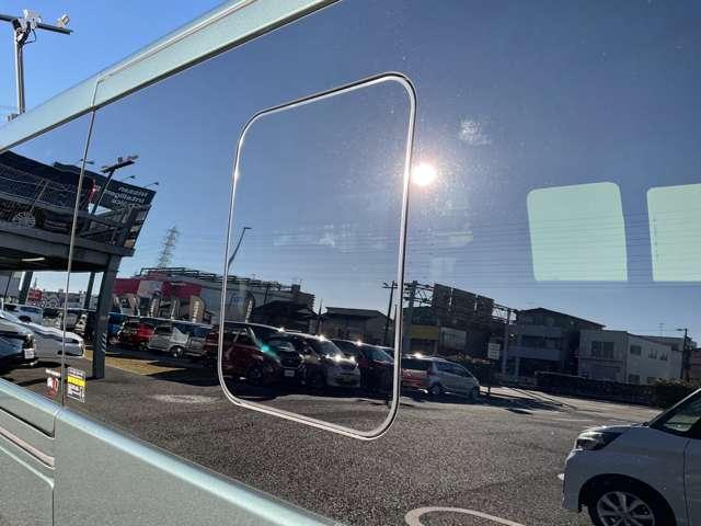 �X���C�h�T�C�h�E�C���h