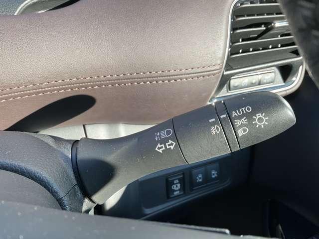 セレナ １．２　ｅ－ＰＯＷＥＲ　ハイウェイスター　Ｇ　プロパイロツト　後席モニター　寒冷地仕様　３６０度カメラ　衝突軽減ブレーキ　ＴＶ　禁煙車　両側パワースライドドア　ＬＤＰ　ＬＥＤヘッドライト　インテリジェントキー　寒冷地仕様　ドライブレコーダー　ＥＴＣ　レーダークルコン　オートエアコン（9枚目）