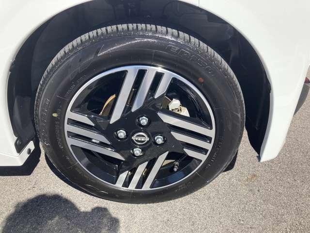 ルークス 660 ハイウェイスターX プロパイロット エディション 【プロパイロット】★自動(被害軽減)ブレーキ★踏み間違い衝突防止★車線逸脱警報★アラウンドモニター★純正大画面ナビ★フルセグTV★LEDライト★ハンズフリー両側オートスライドドア★SOSコール★(24枚目)