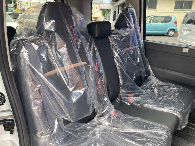 セレナ 2.0 ハイウェイスターV プロパイロット メーカーナビ こちらの車両はひょう害車となります。新車保証はありません。軽微な凹みがありますが、走行に問題はございません。店頭にて現車をご確認いただきましてからのみの販売となります。【プロパイロット】メーカーナビ★(14枚目)