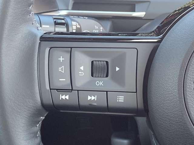 オーラ １．２　Ｇ　レザーエディション　プロパイロット　本革シート　ＳＯＳコール　ワンオーナ　追突防止　レーダークルーズ　本革　車線逸脱警報装置　禁煙車　ＬＥＤ　盗難防止　バックモニター　ＥＴＣ　インテリジェントキー　メモリーナビゲーション　ＡＷ　キーレスエントリー　オートエアコン（14枚目）