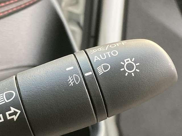 デイズ 660 ハイウェイスターGターボ 雹害車 アラウンドビューモニター 車線逸脱 インテリジェントアラウンドビューモニター スマートキー エアバック キーフリー サイドカメラ バックカメラ パワーステアリング フルオートエアコン パワーウィンドウ ABS アルミホイール(9枚目)