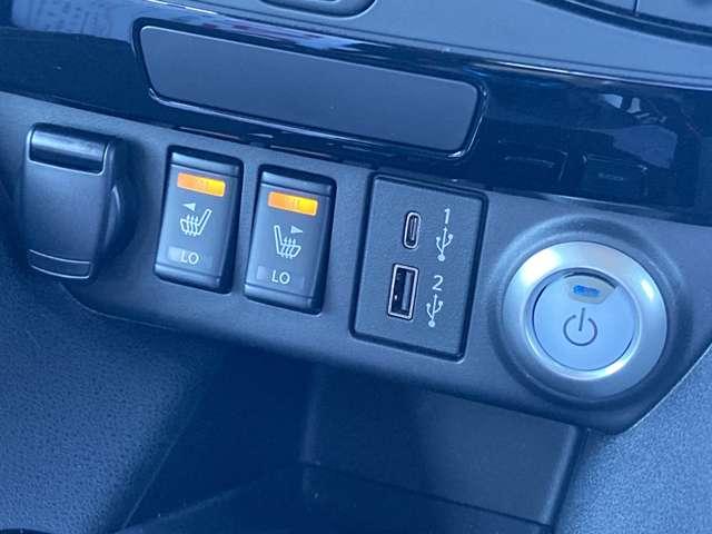 シートヒーター装備しています