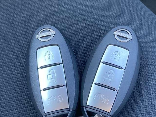 リーフ X Vセレクション プロパイロット アラウンドビューモニター 【プロパイロット】★自動(被害軽減)ブレーキ★踏み間違い衝突防止★車線逸脱警報★アラウンドビューモニター★日産コネクトナビ★フルセグTV★LEDライト★シートヒーター★前・室内ドラレコ★ETC2.0★(29枚目)