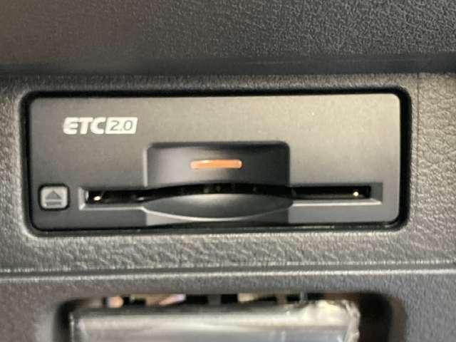 ノート １．２　Ｘ　雹害車　プロパイロット　日産コネクトナビ　リアカメラ　衝突被害軽減ブレ－キ　全方位カメラ　ＥＴＣ付　禁煙車　ＬＥＤヘッドライト　レーダークルーズ　レーンアシスト　インテリジェントキー　ワンオーナー　ワンセグＴＶ　ＴＶナビ　サイドカメラ　ＡＢＳ（13枚目）