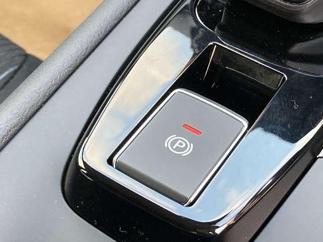 ノート １．２　Ｘ　雹害車　プロパイロット　日産コネクトナビ　リアカメラ　衝突被害軽減ブレ－キ　全方位カメラ　ＥＴＣ付　禁煙車　ＬＥＤヘッドライト　レーダークルーズ　レーンアシスト　インテリジェントキー　ワンオーナー　ワンセグＴＶ　ＴＶナビ　サイドカメラ　ＡＢＳ（17枚目）