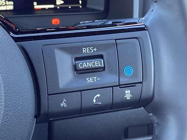 エクストレイル １．５　Ｇ　ｅ－４ＯＲＣＥ　４ＷＤ　プロパイロット　ニッサンコネクトナビ　試乗車　１オーナー　パークアシスト　禁煙　ＬＥＤヘッドランプ　ナビＴＶ　スマートキー　レーダークルーズ　ＬＫＡ　キーフリー　ＥＴＣ　４ＷＤ　アルミホイール　メモリーナビ　ドライブレコーダー　ＰＳ　ＰＷ（8枚目）