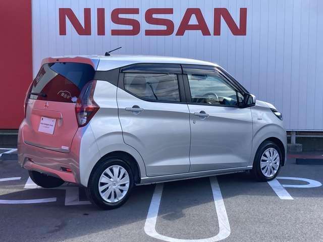 デイズ ６６０　Ｓ　純正メモリーナビ　アイドリングストップ　運転席エアバッグ　ｉ－ＳＴＯＰ　１オーナ　ナビＴＶ　車線逸脱防止　助手席エアバッグ　ドライブレコーダー　キーレスエントリーシステム　記録簿有り　カーテンエアバック　エアコン　ＰＷ　ＰＳ　ワンセグＴＶ（3枚目）