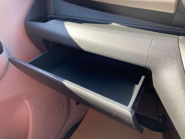 デイズ ６６０　Ｓ　純正メモリーナビ　アイドリングストップ　運転席エアバッグ　ｉ－ＳＴＯＰ　１オーナ　ナビＴＶ　車線逸脱防止　助手席エアバッグ　ドライブレコーダー　キーレスエントリーシステム　記録簿有り　カーテンエアバック　エアコン　ＰＷ　ＰＳ　ワンセグＴＶ（14枚目）