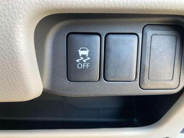 デイズ Ｊ　★純正メモリーナビ★フルセグＴＶ★キーレス★ステアリングスイッチ★プライバシーガラス★ＶＤＣ★運転席・助手席エアバック★（10枚目）