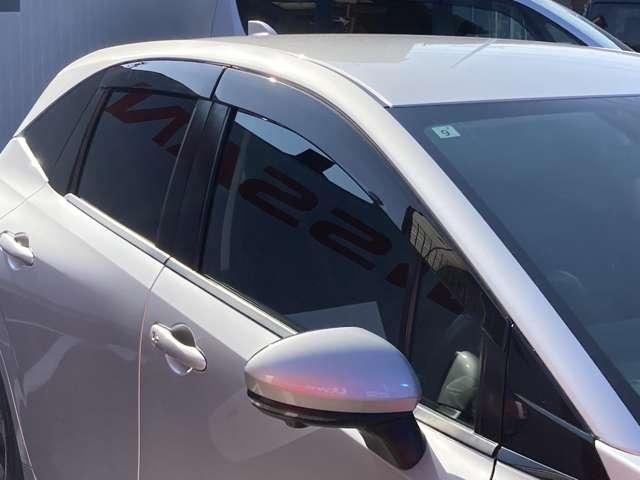 オーラ 1.2 G レザーエディション 本革シート アダプティブLEDライト ワンオーナ 追突防止 本革 車線逸脱警報装置 禁煙車 LED ドライブレコーダー 盗難防止 記録簿 バックモニター ETC インテリジェントキー メモリーナビゲーション AW キーレスエントリー(22枚目)