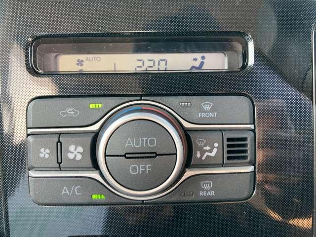 ルーミー 1.0 G 純正ナビ 両側オートスライドドア 追突軽減ブレーキ 禁煙 車線逸脱アラート パワステ Aストップ LEDライト Rカメラ 記録簿付 1セグTV ドライブレコーダー エアバック パワーウィンドウ 運転席助手席エアバック ナビ&TV(10枚目)