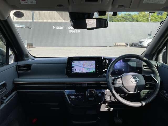サクラ Ｘ　大画面ナビ　アラウンドモニター　充電ケー　アラウンドヴューモニター　運転席エアバック　ＡＡＣ　ＬＥＤヘッドランプ　スマートキー　レーンアシスト　ＥＴＣ　盗難防止システム　ドラレコ　キーレスエントリー　ワンオーナー　バックモニター　ＡＢＳ（6枚目）