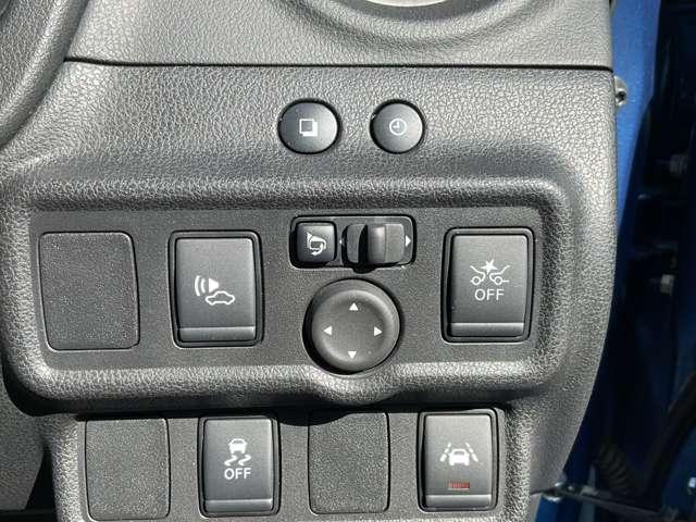 ノート １．２　ｅ－ＰＯＷＥＲ　Ｘ　Ｖセレクション　純正メモリーナビ　アラウンドモニター　ド　アラウンドカメラ　ワンオ－ナ－車　運転席助手席エアバック　エアバッグ　衝突被害軽減装置　イモビライザー　ＬＥＤヘッドライト　パワーウインドウ　レーンアシスト　ＥＴＣ　アルミホイール　スマートキー（14枚目）