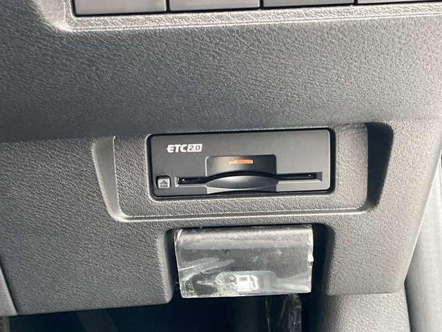 オーラ １．２　Ｇ　雹害車　ＮＩＳＳＡＮ　ＣＯＮＮＥＣＴナビ　ＢＯＳＥサウン　自動（被害軽減）ブレーキ　ＬＥＤ　ＬＫＡ　サイドカメラ　ＥＴＣ　カーテンエアバッグ　イモビライザー　アルミホイール　インテリジェントキー　パワーウィンドウ　ワンオーナー　フルオートエアコン　ナビＴＶ（19枚目）
