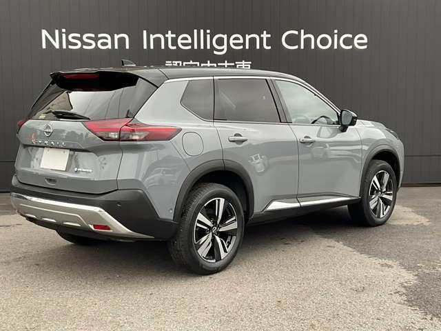 エクストレイル １．５　Ｇ　雹害車　プロパイロット　ＮＩＳＳＡＮ　ＣＯＮＮＥＣＴ　ＥＴＣ　ＬＥＤヘッドライト　スマートキー　バックモニター　レーンキープアシスト　ワンオーナー　衝突被害軽減ブレーキ（5枚目）