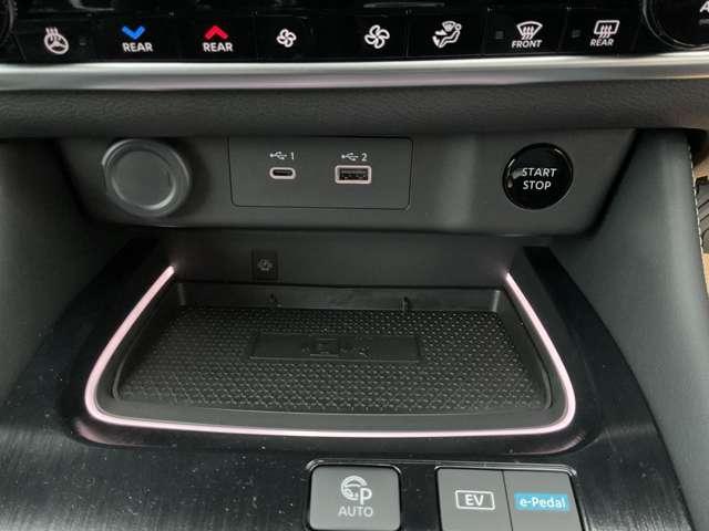 エクストレイル １．５　Ｇ　雹害車　プロパイロット　ＮＩＳＳＡＮ　ＣＯＮＮＥＣＴ　ＥＴＣ　ＬＥＤヘッドライト　スマートキー　バックモニター　レーンキープアシスト　ワンオーナー　衝突被害軽減ブレーキ（18枚目）