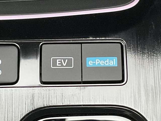 エクストレイル １．５　Ｇ　雹害車　プロパイロット　ＮＩＳＳＡＮ　ＣＯＮＮＥＣＴ　ＥＴＣ　ＬＥＤヘッドライト　スマートキー　バックモニター　レーンキープアシスト　ワンオーナー　衝突被害軽減ブレーキ（19枚目）