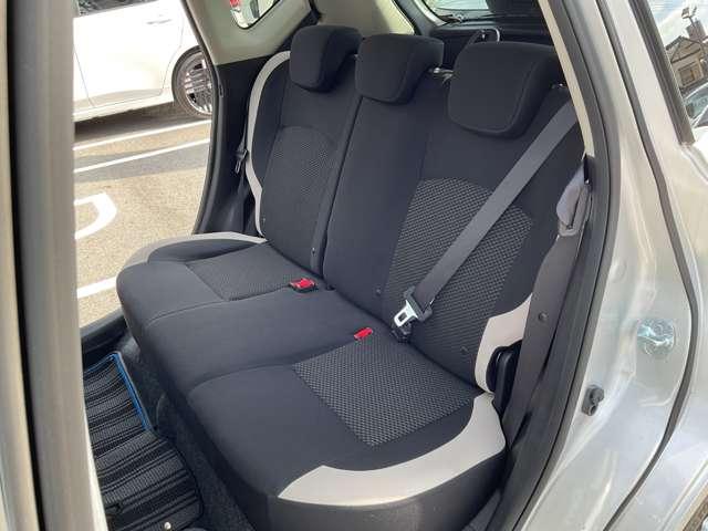 ノート 1.2 e-POWER X 純正メモリーナビ アラウンドモニター 360°カメラ Rカメラ 運転席助手席エアバック レーンキープ AUTOエアコン 1オーナー 盗難防止システム ナビTV サイドカメラ 運転席エアバッグ キーレスエントリー LEDヘッド ドラレコ(20枚目)