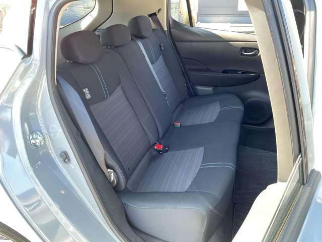 リーフ e+ X 60kWh プロパイロット CONNECTナビ LED ワンオ-ナ-車 寒冷地 LEDライト アダプティブクルーズコントロール ドラレコ ETC インテリキー バックカメラ メモリーナビ オートエアコン サイドエアバック Wエアバック AW ナビTV(18枚目)