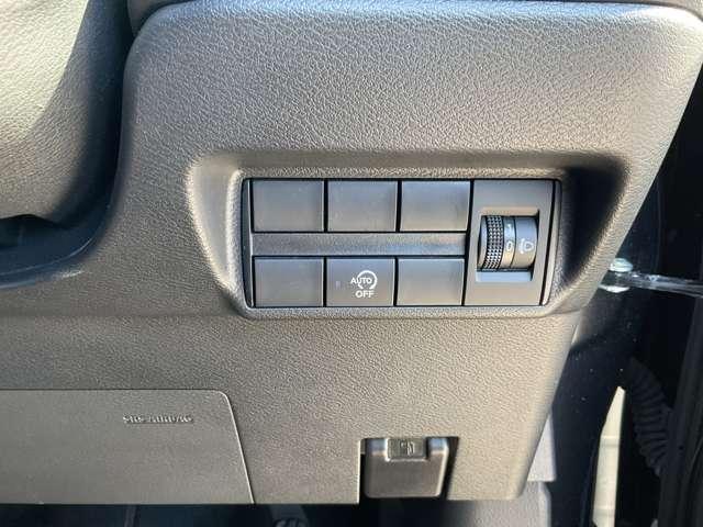 �R�������T�|�[�g����A�C�h�����O