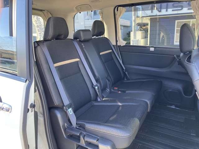 セレナ ２．０　ハイウェイスターＶ　日産コネクトナビ　後席モニター　プロパイロ　Ｗ電動スライド　レーダークルコン　レーンアシスト　ＬＥＤランプ　盗難防止システム　ＥＴＣ装備　カーテンエアバッグ　アルミホイール　キーフリー　メモリ－ナビ　ナビＴＶ　エアコン　ドラレコ　ワンセグＴＶ（17枚目）