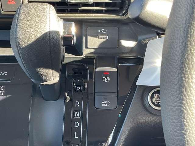 ルークス ６６０　ハイウェイスターＧターボ　プロパイロット　エディション　純正ナビ　プロパイロット　両側パワードア　アラウンドビュ　プリクラッシュセーフティー　メモリナビ　アダプティブクルコン　レーンキープ　インテリキ－　ＬＥＤヘッドライト　アイドリングストップ　カーナビ　ドライブレコーダー　ＡＣ（12枚目）