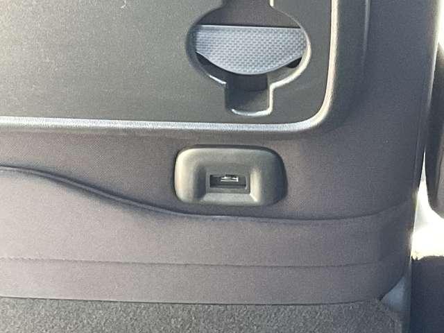 ルークス ６６０　ハイウェイスターＸ　純正大画面ナビ　アラウンドビュモニター　アイスト　衝突被害軽減ブレ－キ　助手席側オートスライドドア　マルチビューカメラ　車線逸脱警報装置　ＥＴＣ　ＬＥＤ　スマートキー　パワーウィンドウ　ワンオーナー　カーテンエアバック　ドライブレコーダー（9枚目）