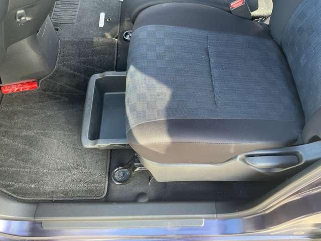 デイズ 660ハイウェイスターX 純正ナビ アラウンドビューモニター 【純正ナビ】【アラウンドビューモニター】【ETC】【被害軽減ブレーキ】★VDC★インテリジェントキー★ステアリングスイッチ★アイドリングストップ★(19枚目)