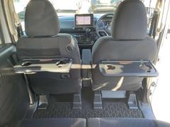 ���ˤϥѡ����ʥ�ơ��֥뤬�Ĥ��Ƥޤ� 6