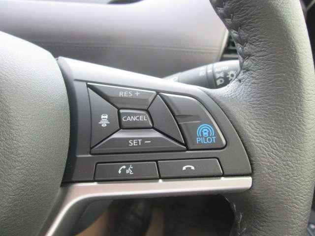 2.0 ハイウェイスター V プロパイツト 純正大型ナビ 後席モニター 衝突防止 AW メモリナビ ドラレコ LED ABS ETC アイドリングストップ スマートキー 禁煙車 盗難防止システム ナビTV バックカメラ レーンアシスト ワンオーナー アラビュ- 両側Pドア(8枚目)