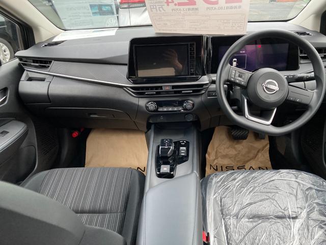 ノート 1.2 X 雹害車 純正ナビパック車 こちらの車両はひょう害車となります。新車保証はありません。軽微な凹みがありますが、走行に問題はございません。店頭にて現車をご確認いただきましてからのみの販売となります。(24枚目)