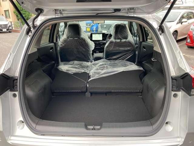 オーラ 1.2 G 雹害車 コネクトナビ プロパイロット こちらの車両はひょう害車となります。新車保証はありません。軽微な凹みがありますが、走行に問題はございません。店頭にて現車をご確認いただきましてからのみの販売となります(15枚目)