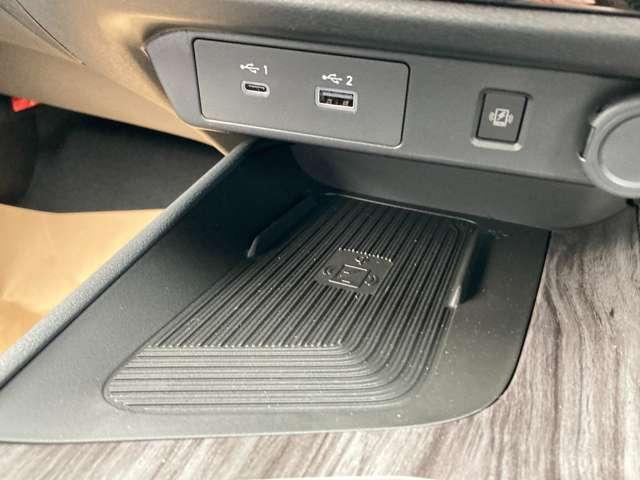 オーラ 1.2 G 雹害車 コネクトナビ プロパイロット こちらの車両はひょう害車となります。新車保証はありません。軽微な凹みがありますが、走行に問題はございません。店頭にて現車をご確認いただきましてからのみの販売となります(20枚目)