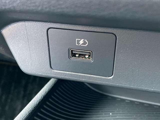 ノート 1.2 X 純正9インチナビ ドラレコ ETC ★純正9インチナビ TV★アダクティブLED★ドラレコ前、室内★ETC★衝突軽減ブレーキ★踏み間違い防止★インテリLI★オートライト★ハイビームアシスト★(15枚目)