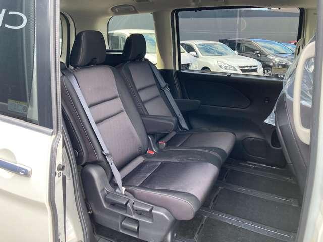 セレナ 1.2 e-POWER ハイウェイスター V 純正9インチナビ 後席モニター ドラレコ 360°カメラ エマジェンシーブレーキ 1オナ 寒冷地仕様 スマキー バックカメラ 禁煙 LED レーンアシスト 点検記録簿付 クルコン ETC ドラレコ サイドカーテンエアバック フルオートエアコン(11枚目)