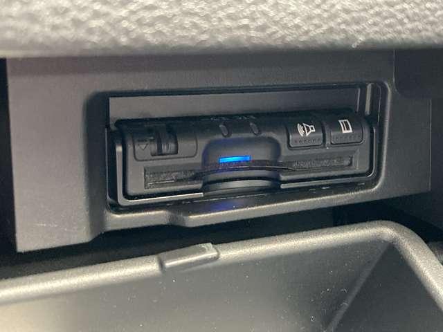 セレナ 1.2 e-POWER ハイウェイスター V 純正9インチナビ 後席モニター ドラレコ 360°カメラ エマジェンシーブレーキ 1オナ 寒冷地仕様 スマキー バックカメラ 禁煙 LED レーンアシスト 点検記録簿付 クルコン ETC ドラレコ サイドカーテンエアバック フルオートエアコン(20枚目)