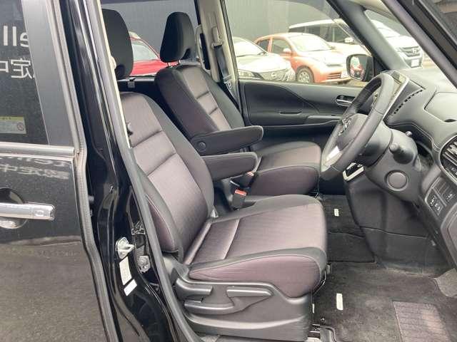 セレナ 2.0 ハイウェイスター VセレクションII ★純正9インチナビ TV★両側ハンズフリーオートスライド★全周囲カメラ★LEDライト★ハイビームアシスト★ETC★ドラレコ★クルコン★踏み間違い防止★車線逸脱★(8枚目)