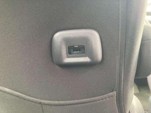 セレナ 2.0 ハイウェイスター VセレクションII ★純正9インチナビ TV★両側ハンズフリーオートスライド★全周囲カメラ★LEDライト★ハイビームアシスト★ETC★ドラレコ★クルコン★踏み間違い防止★車線逸脱★(20枚目)